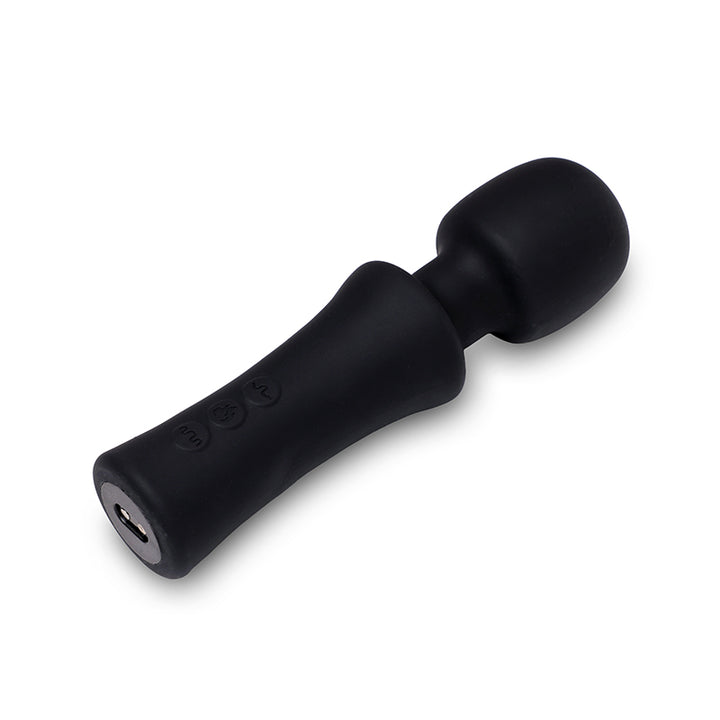 XLR8 Wand Adore