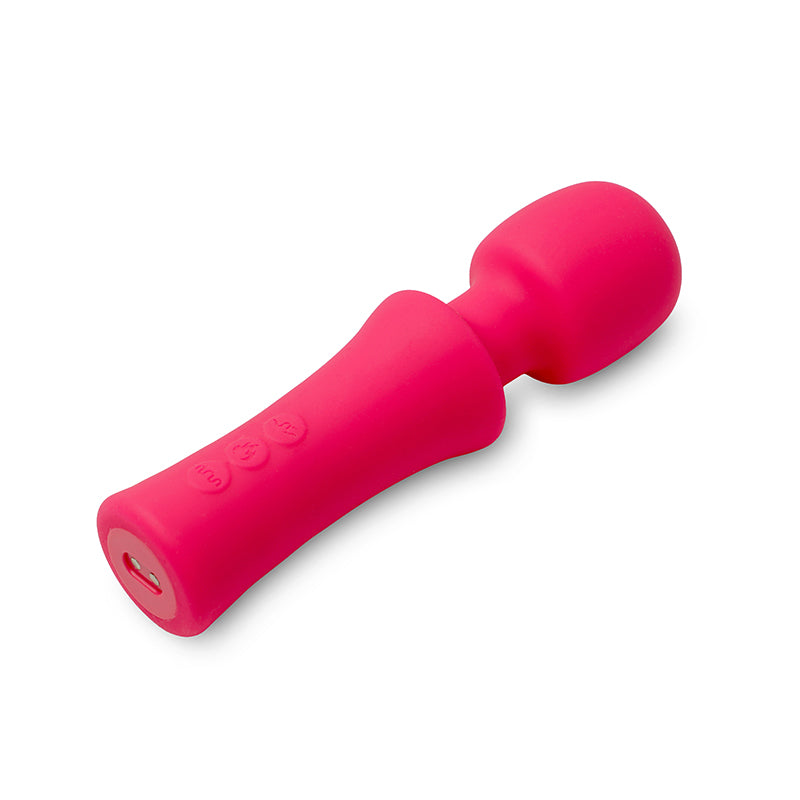 XLR8 Wand Adore